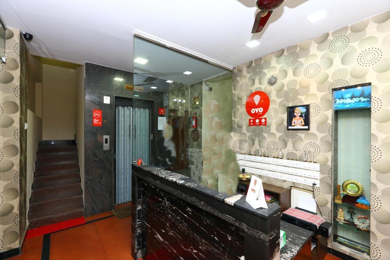 Oyo 8410 Rajeswari Tower Chennai
